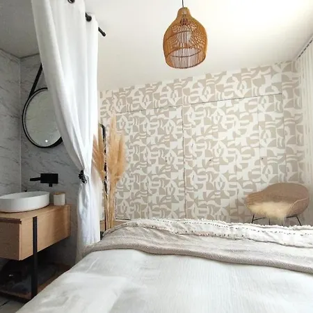 La Maison Des Moments بيت للعطل *