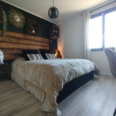 La Maison Des Moments بيت للعطل